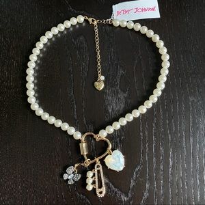 saturn pearl necklace betsey johnson